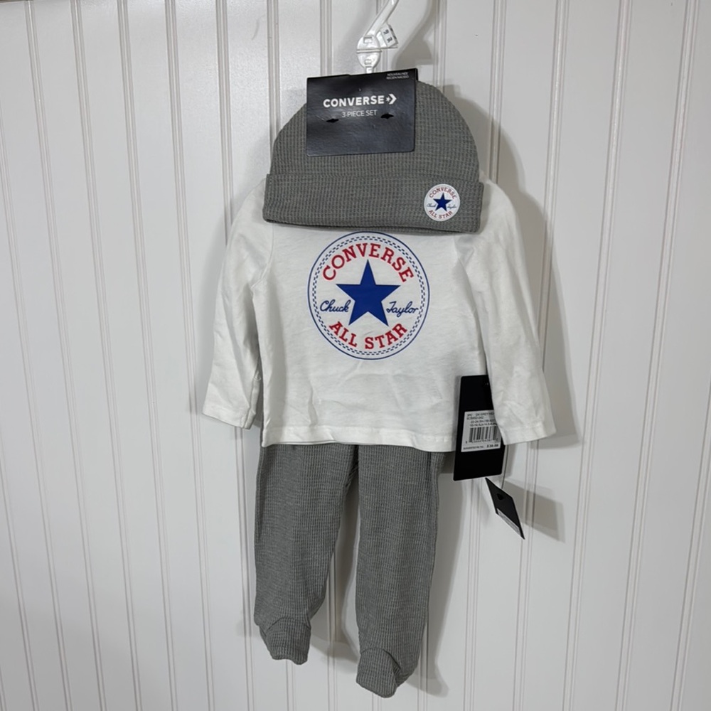 Converse Kids Matching Set in Gray and White